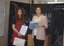 заместитель министра Екатерина Давыдова и Анна Хомутова на награждении